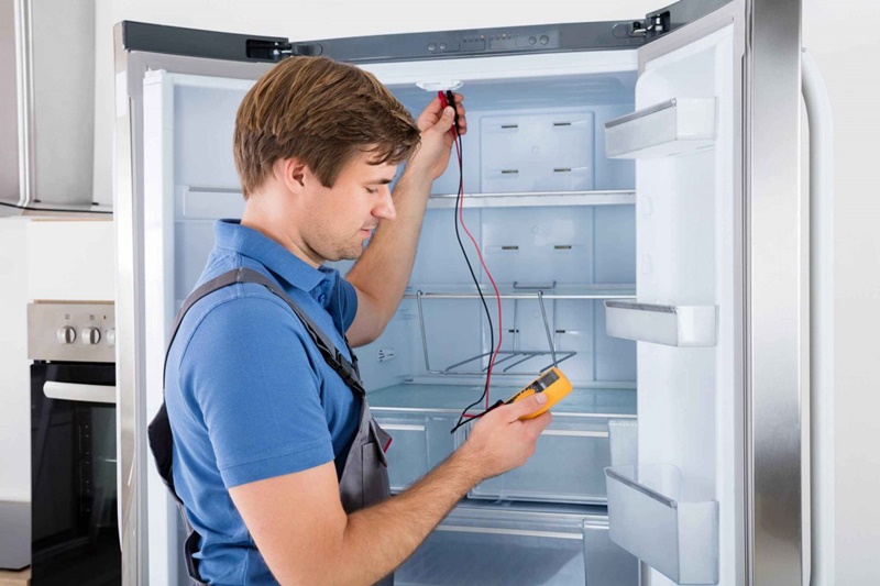 Có thể xử lý tình trạng tủ lạnh không xả đá tại nhà không?